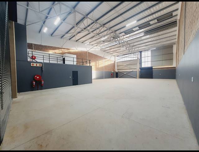 558.60M² WAREHOUSE TO LET IN SAMRAND BUSINESS PARK